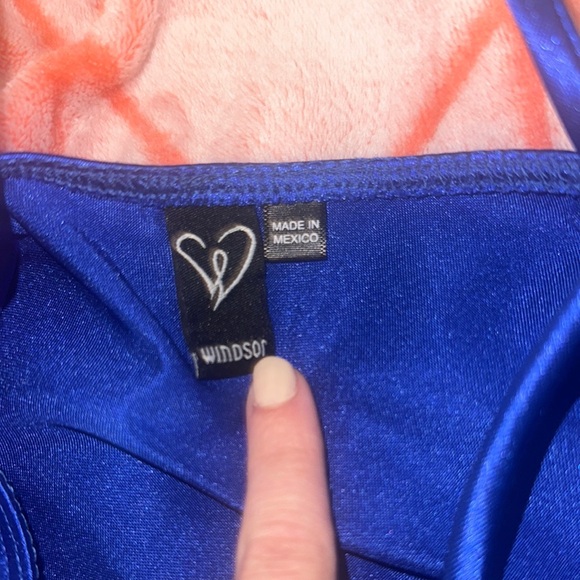 - Windsor Blue Sleeveless Sheath Dress with Ruched Bodice - Picture 2 of 6